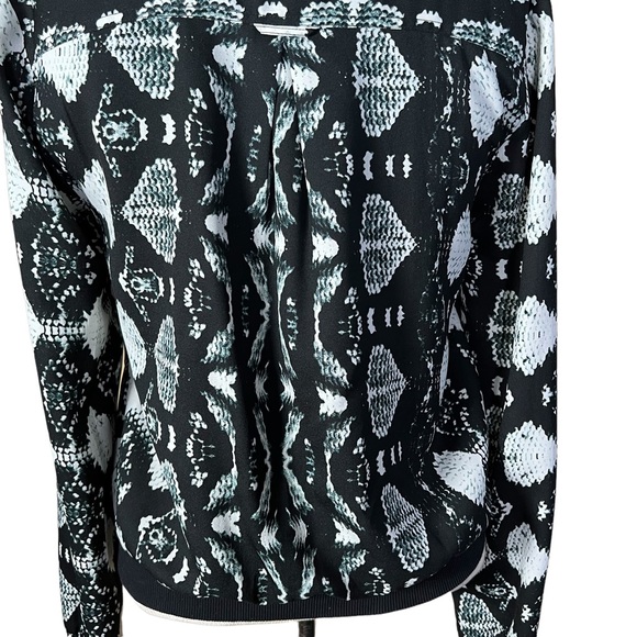 WII By Walter Baker Reptile Print Bomber Zip Front Jacket Small EUC - Picture 6 of 13